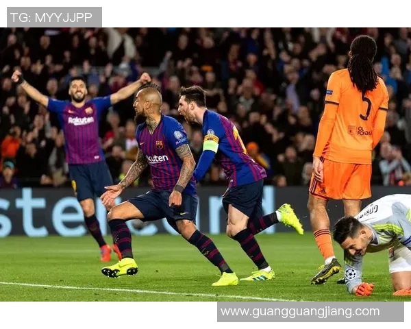 广州排球队在钻石联赛中的灵活性表现与欧冠足球的精彩对比分析 广州排球队在钻石联赛中的灵活性表现与欧冠足球的精彩对比分析