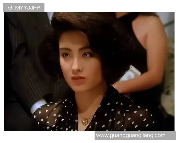 今年运动数据张敏专访从职业选手到游戏解说的英雄联盟人生回顾