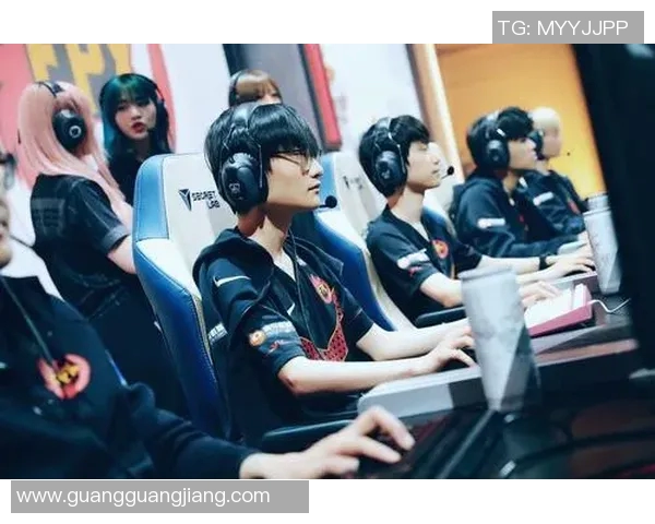 实时新闻全球挑战赛特别报道FPX战队如何逆风翻盘实现辉煌突破之路